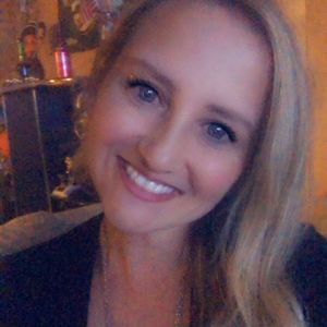 Meet your Posher, Kristine